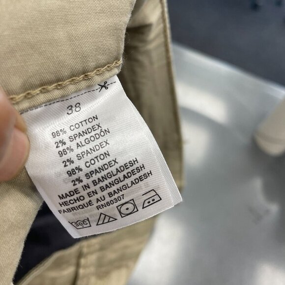 NEW Unionbay Men's Size 38 Cargo Shorts Tan Cotton Spandex Blend - Picture 2 of 8